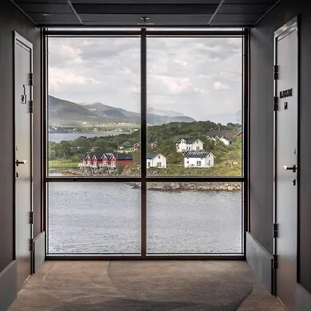 Quality Richard With Hotel Stokmarknes