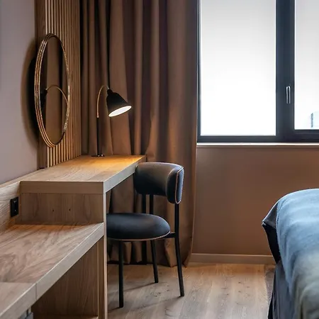 Quality Richard With *