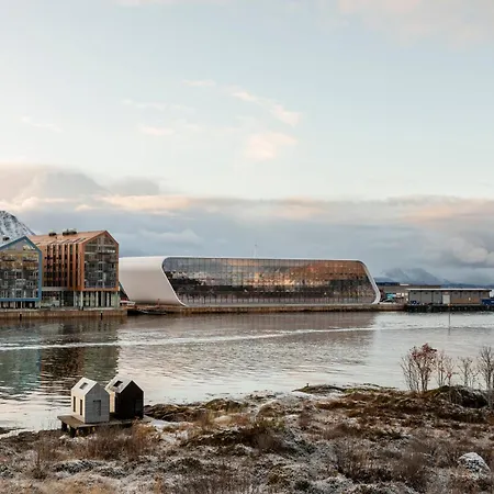 Quality Richard With Hotel *