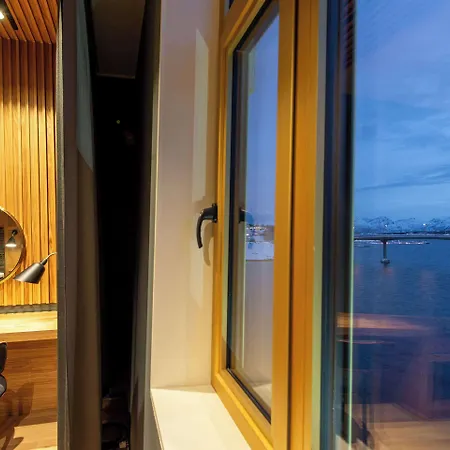 Quality Richard With