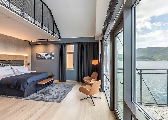 Quality Richard With Hotel Stokmarknes