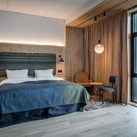 Quality Richard With *