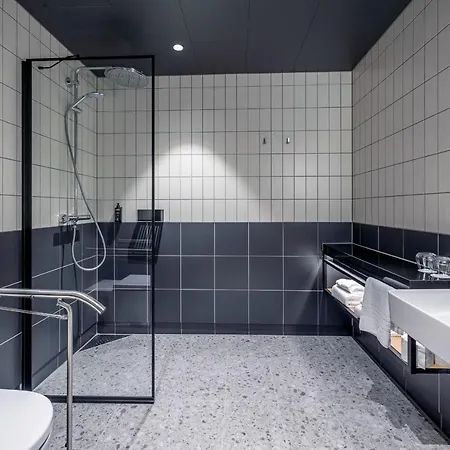 Quality Richard With *